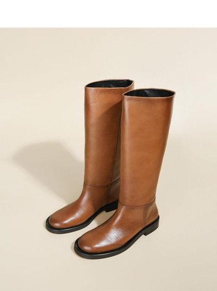 boots hkyx 2021 women knee high real leather warm quality thick heels motorcycle big size woman boot4414541, Black
boots hkyx 2021 women knee high real leather warm quality thick heels motorcycle big size woman boot4414541, Black