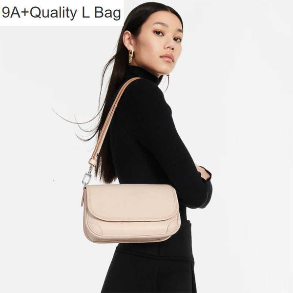 2023 new 9a bag women's bag designerbag smooth leather outline corner and lining, adjustable shoulder strap for comfortable shoulder ba, Black
2023 new 9a bag women's bag designerbag smooth leather outline corner and lining, adjustable shoulder strap for comfortable shoulder ba, Black