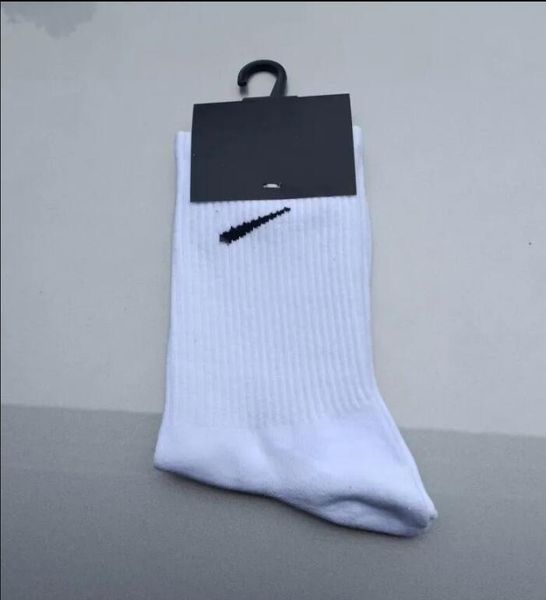designer mens womens socks five pair luxe sports winter mesh letter printed sock embroidery cotton man woman with box, Black
designer mens womens socks five pair luxe sports winter mesh letter printed sock embroidery cotton man woman with box, Black