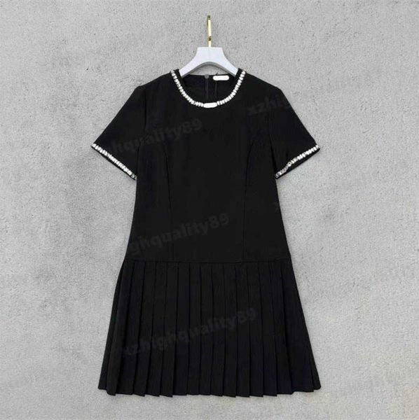 black diamonds pleated women dress summer casual clothing collar cuffs stapled letter crew neck dresses pressed pleated simple designer dres, Black;gray
black diamonds pleated women dress summer casual clothing collar cuffs stapled letter crew neck dresses pressed pleated simple designer dres, Black;gray