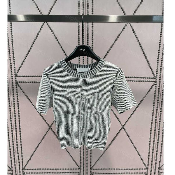 23ss womens knits womens designer clothing spring summer new matching color dyed jacquard knitted short sleeve womens clothes, White
23ss womens knits womens designer clothing spring summer new matching color dyed jacquard knitted short sleeve womens clothes, White