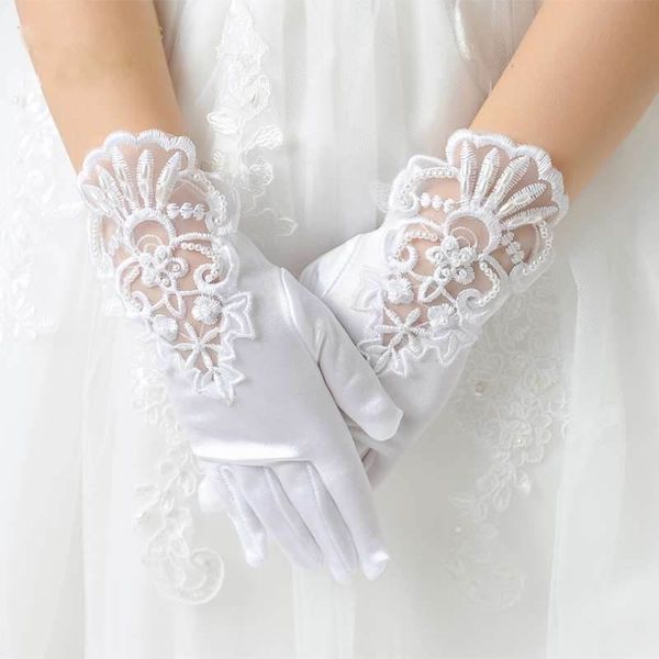16175 children white lace gloves mittens flower embroidery child wedding dress party performance halloween christmas girls short style glove
16175 children white lace gloves mittens flower embroidery child wedding dress party performance halloween christmas girls short style glove
