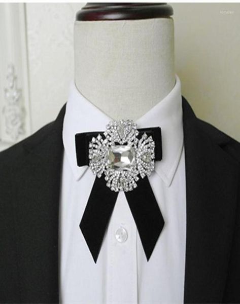 bow ties retro temperament tie british college wind collar flower trendy men039s velvet necktie4710854, Black;gray
bow ties retro temperament tie british college wind collar flower trendy men039s velvet necktie4710854, Black;gray