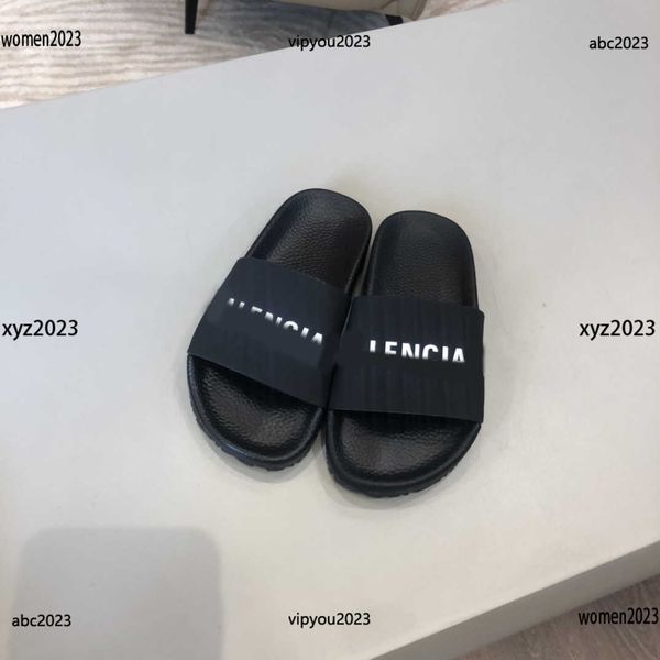 kids sandals letter printing girl slippers child shoes summer baby slides box packaging children' size 26-35 #multiple product, Black;grey
kids sandals letter printing girl slippers child shoes summer baby slides box packaging children' size 26-35 #multiple product, Black;grey