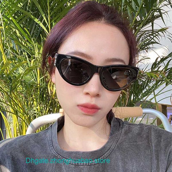 y s l designer sunglasses for uk 2023 new cat's eye style yang shulin slm94 rong's same anti radiation face show small, White;black
y s l designer sunglasses for uk 2023 new cat's eye style yang shulin slm94 rong's same anti radiation face show small, White;black