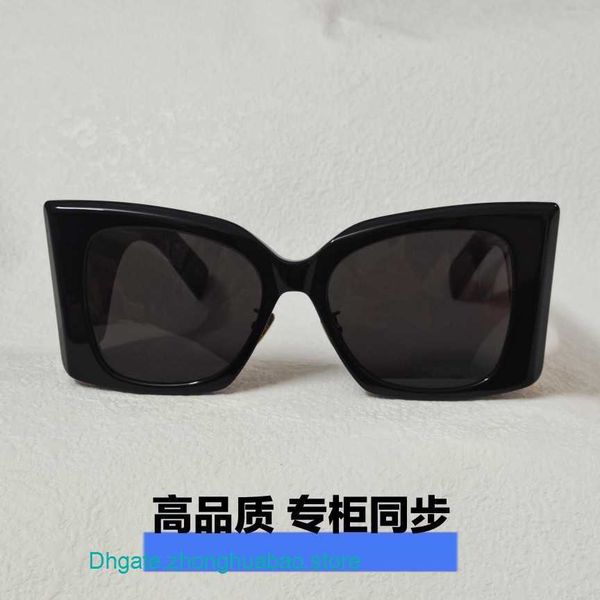 wholesale y s l designer sunglasses for us m119 sunglasses 23 year old new women's oversized box slimming eyewear mesh red poplar fores, White;black
wholesale y s l designer sunglasses for us m119 sunglasses 23 year old new women's oversized box slimming eyewear mesh red poplar fores, White;black