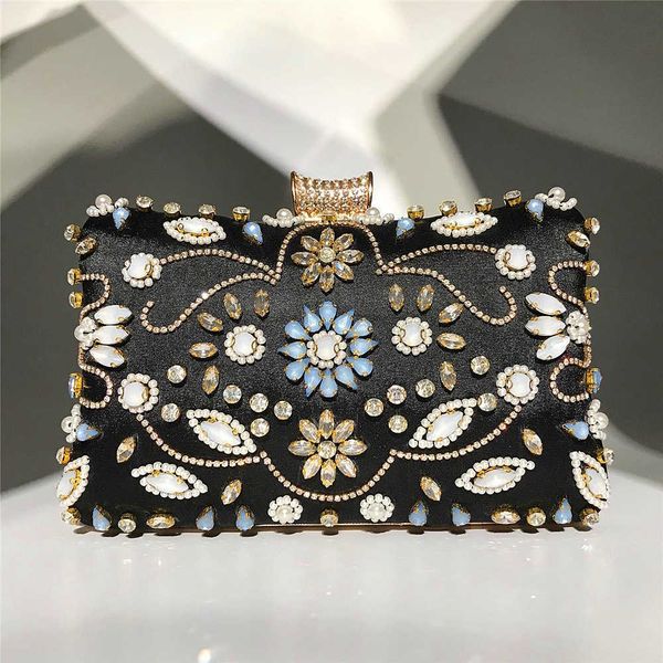 hengmei hand holding dinner bag handmade pearl embroidery inlaid diamond fashion craft mobile phone bag 230524
hengmei hand holding dinner bag handmade pearl embroidery inlaid diamond fashion craft mobile phone bag 230524