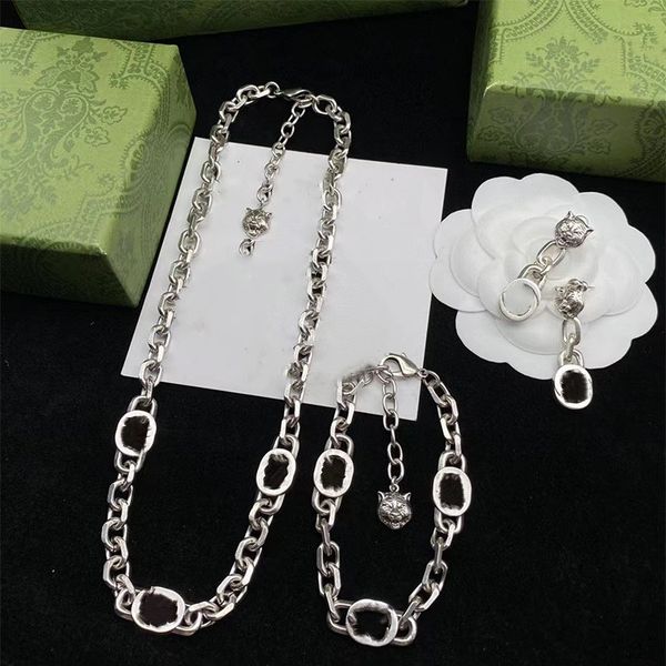 classic double g cuban collar hollowed out interlocking alphabet high-quality design men's and women's pieces anniversary gift, Silver
classic double g cuban collar hollowed out interlocking alphabet high-quality design men's and women's pieces anniversary gift, Silver