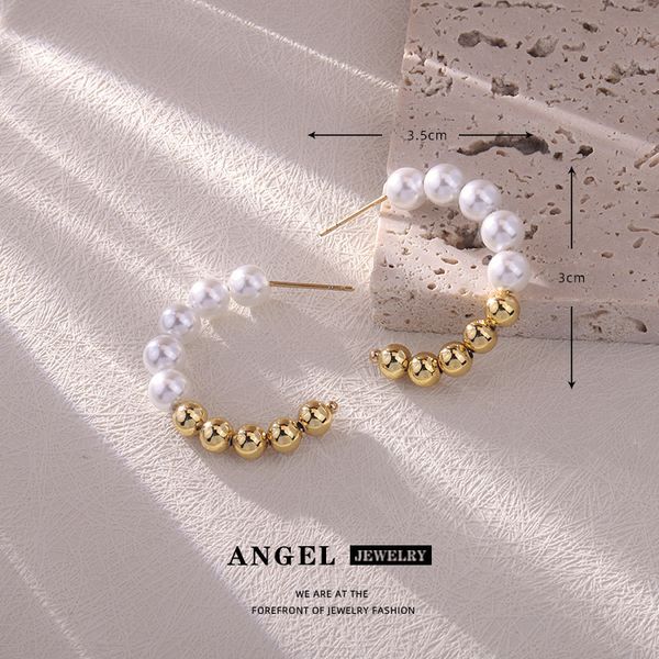 fashion designer trend creativity c-shape colorless earrings female ins cool breeze simple beaded earrings female party gift, Golden
fashion designer trend creativity c-shape colorless earrings female ins cool breeze simple beaded earrings female party gift, Golden