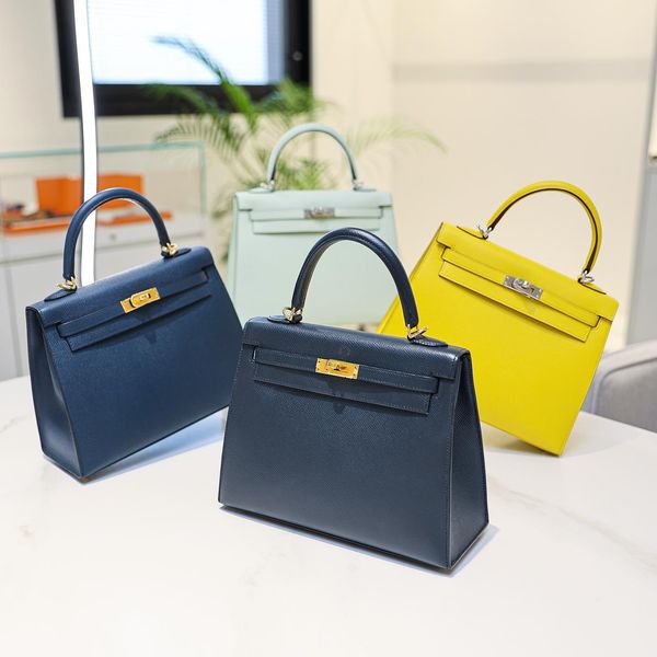 hermee kellies satchel birkin bags handle travel fashion with scarf tote clutch bag leather purse luxury designer womens mens cross body han
hermee kellies satchel birkin bags handle travel fashion with scarf tote clutch bag leather purse luxury designer womens mens cross body han