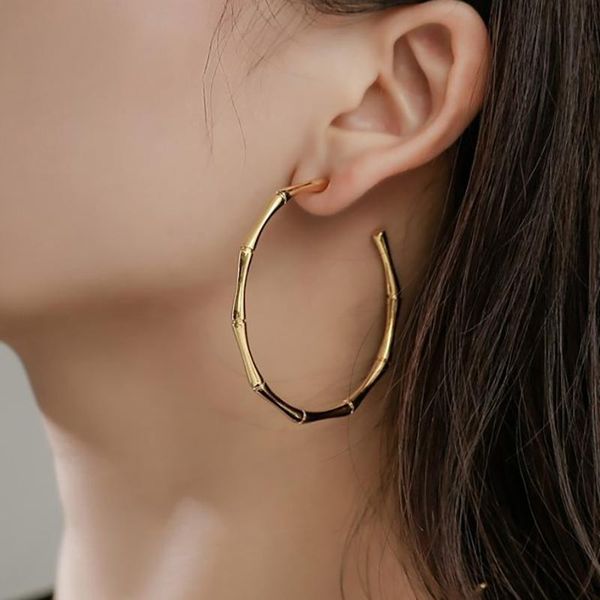huggie iogou statement gold color bamboo circle hoop earrings for women hip hop large celebrity earrings hoops jewelry, Golden;silver
huggie iogou statement gold color bamboo circle hoop earrings for women hip hop large celebrity earrings hoops jewelry, Golden;silver
