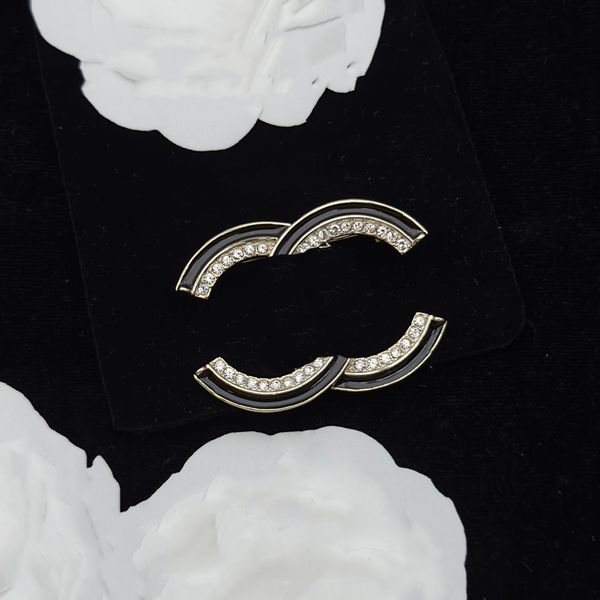 designer ccity pins brooches women banquet pin men suit luxury jewelry exquisite accessories letters c brooche woman man, Gray
designer ccity pins brooches women banquet pin men suit luxury jewelry exquisite accessories letters c brooche woman man, Gray
