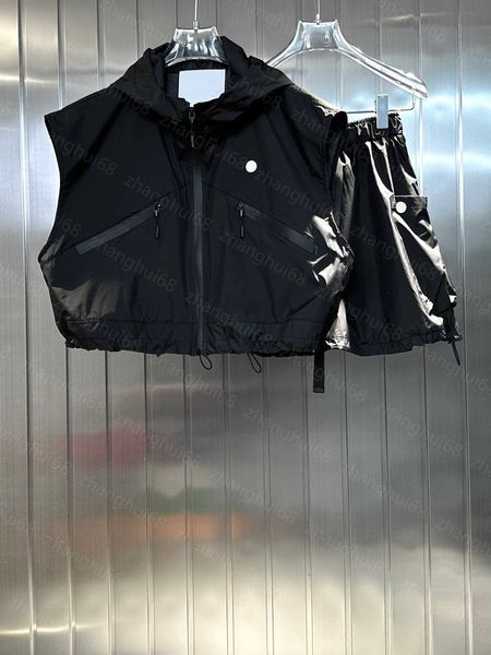 23ss casual suit womens designer clothing letter logo printing hooded zipper sunscreen waistcoat coat big pocket short skirt set womens clot, Gray
23ss casual suit womens designer clothing letter logo printing hooded zipper sunscreen waistcoat coat big pocket short skirt set womens clot, Gray