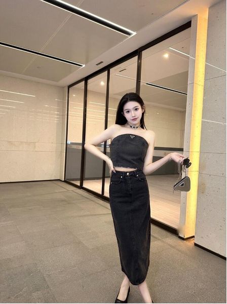 2023women's tanks bra camisoles designer denim bras single wear and matching with inverted triangle fashion summer woman t-shirt size, Black;white
2023women's tanks bra camisoles designer denim bras single wear and matching with inverted triangle fashion summer woman t-shirt size, Black;white