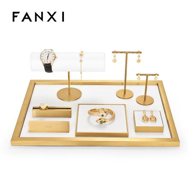 boxes white leather light luxury metal jewelry display plate necklace bracelet watch jewelry display rack, Black;white
boxes white leather light luxury metal jewelry display plate necklace bracelet watch jewelry display rack, Black;white