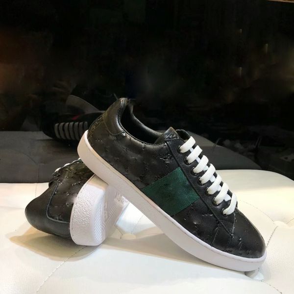 high-quality low skateboarding sneakers flip leather breathable casual shoes classic embossed all-match running shoes, Black
high-quality low skateboarding sneakers flip leather breathable casual shoes classic embossed all-match running shoes, Black