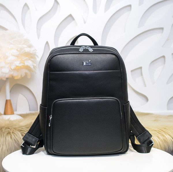 cowhide leather designer backpack designers black womens back pack big capacity business backpack fashion classical outdoor letter designer
cowhide leather designer backpack designers black womens back pack big capacity business backpack fashion classical outdoor letter designer
