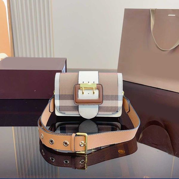 stripes designer bag women vintage chain crossbody bags purses shoulder luxurys handbags gold chain underarm tote bag wallet 230224
stripes designer bag women vintage chain crossbody bags purses shoulder luxurys handbags gold chain underarm tote bag wallet 230224