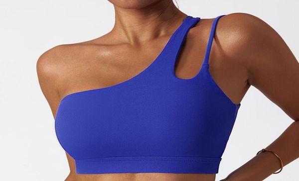 yoga outfits oblique one shoulder shockproof cloud feeling beautiful back sports underwear irregular shoulder straps running fitne8100034, White;red
yoga outfits oblique one shoulder shockproof cloud feeling beautiful back sports underwear irregular shoulder straps running fitne8100034, White;red