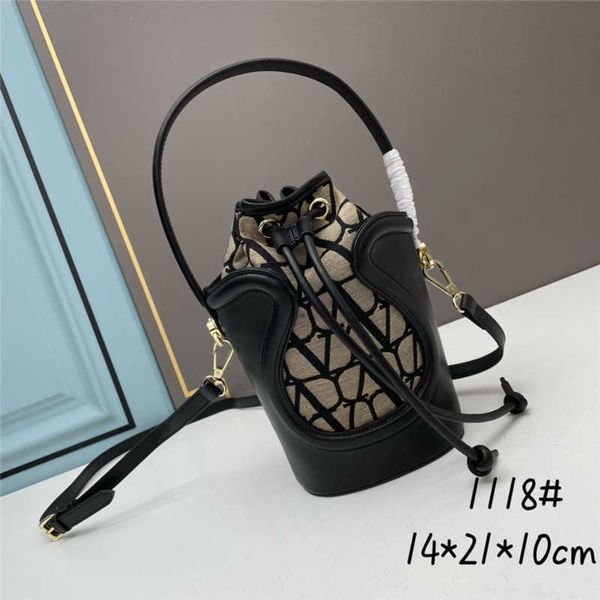 beach handbags bags crossbody valentins luxury handbags designer new 2023 spring/summer bag cowhide bucket fashion handheld handbag obzr
beach handbags bags crossbody valentins luxury handbags designer new 2023 spring/summer bag cowhide bucket fashion handheld handbag obzr