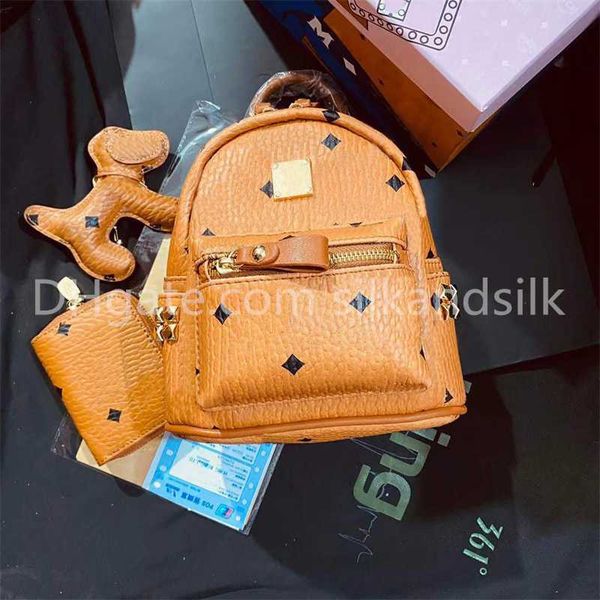 designer mini yellow puppy pendant backpack leather brand bags boys and girls school backpacks famous rivet print students book bag multi-pu
designer mini yellow puppy pendant backpack leather brand bags boys and girls school backpacks famous rivet print students book bag multi-pu