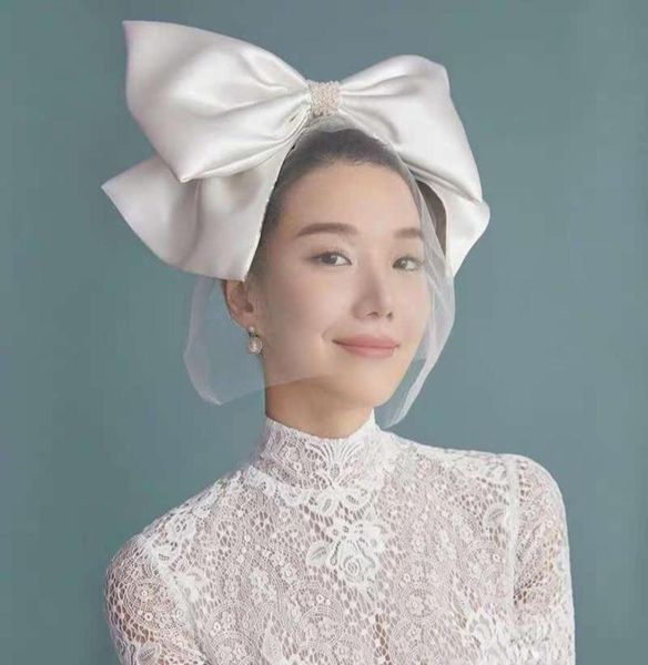 headpieces white blusher veil satin bow wedding hair accessories women clip tocados para el pelo de mujer boda7013681, Silver
headpieces white blusher veil satin bow wedding hair accessories women clip tocados para el pelo de mujer boda7013681, Silver