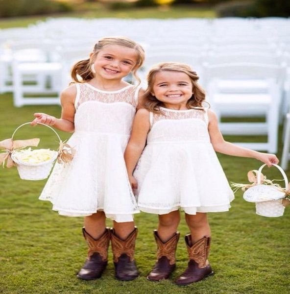 pretty short lace crew flower girls dresses knee length summer sleeveless garden beach kids skirt country wedding party gowns 20192622395, White;blue
pretty short lace crew flower girls dresses knee length summer sleeveless garden beach kids skirt country wedding party gowns 20192622395, White;blue