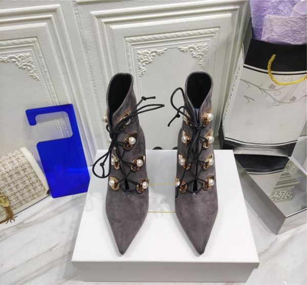 autumn and winter latest catwalk fashion boots trendy pointed sandals fashion highheeled ankle boot5184661, Black
autumn and winter latest catwalk fashion boots trendy pointed sandals fashion highheeled ankle boot5184661, Black