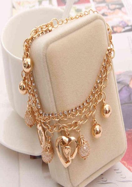 2020 new woman bracelets mulitlayer gold color chain heart bangles charm for women crystal5843347, Golden;silver
2020 new woman bracelets mulitlayer gold color chain heart bangles charm for women crystal5843347, Golden;silver