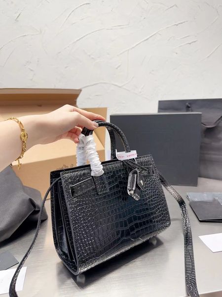 totes quality alligator tote bags women organ handbags crossbody shop bags designer bag purse multi pocket genuine leather large capacit
totes quality alligator tote bags women organ handbags crossbody shop bags designer bag purse multi pocket genuine leather large capacit