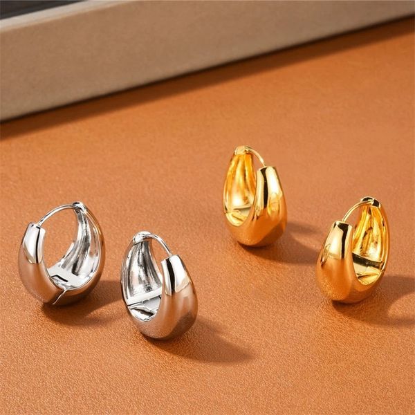 europe america boutique designer brand brass plated gold small round earrings for woman luxury jewelry trendy charm, Golden;silver
europe america boutique designer brand brass plated gold small round earrings for woman luxury jewelry trendy charm, Golden;silver