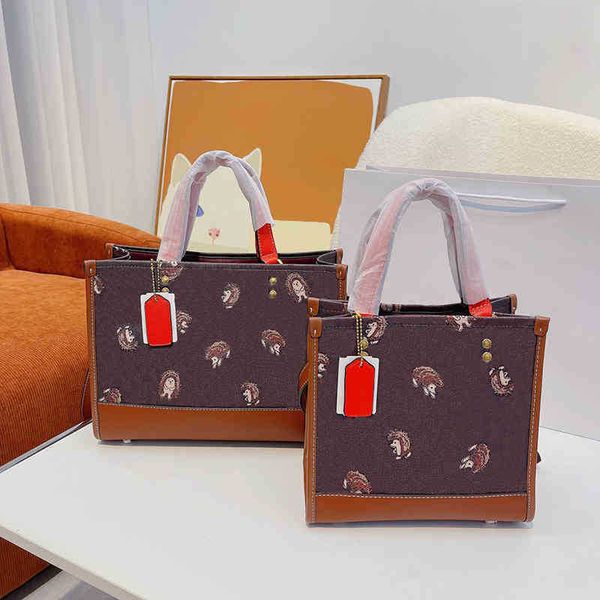luxury bags totes designer bag animal print handbag woman the tote luxury leather shopping shoulder fashion women pochette travel printing 0
luxury bags totes designer bag animal print handbag woman the tote luxury leather shopping shoulder fashion women pochette travel printing 0