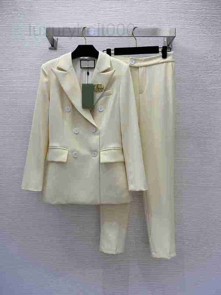 women's suits & blazers designer new fashion double breasted suit long sleeved jacket mid waist and small leg cropped pants set wa6q, White;black
women's suits & blazers designer new fashion double breasted suit long sleeved jacket mid waist and small leg cropped pants set wa6q, White;black