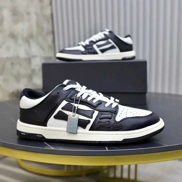 23s/s perfect skel low sneakers shoes skeleton bones suede leather trainers white black blue skull couple skateboard walking couple sports e
23s/s perfect skel low sneakers shoes skeleton bones suede leather trainers white black blue skull couple skateboard walking couple sports e