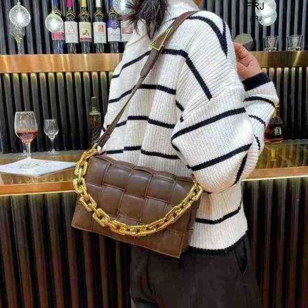 designer bottegas bags venetas cassettes net red same womens bag woven portable small square 2023 new fashion ck thick chain high sense mess
designer bottegas bags venetas cassettes net red same womens bag woven portable small square 2023 new fashion ck thick chain high sense mess
