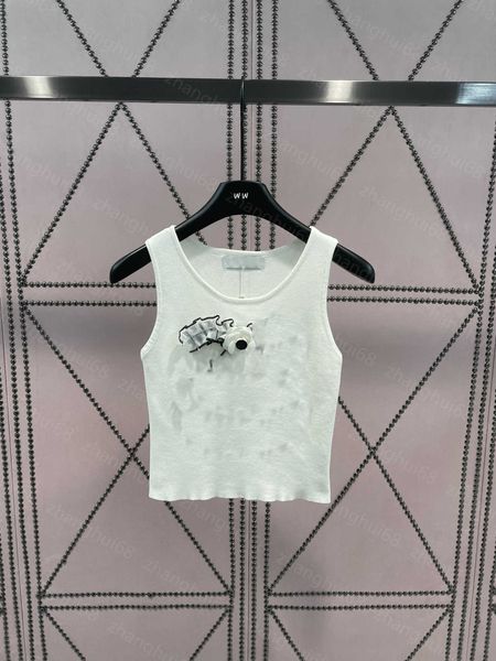 23ss womens knits womens designer clothing three-dimensional camellia woven gold thread ribbon letter double c knitted camisole womens cloth, White
23ss womens knits womens designer clothing three-dimensional camellia woven gold thread ribbon letter double c knitted camisole womens cloth, White