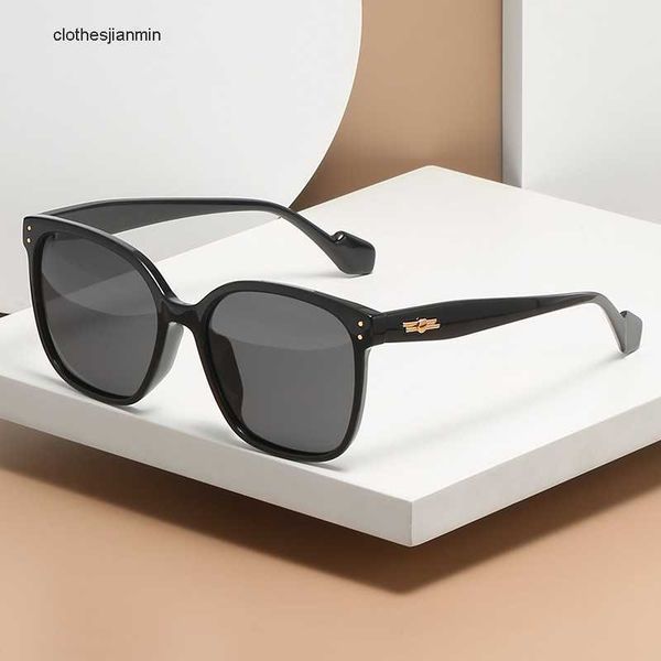 2023 luxury fashion sunglasses factory% 80 retail new fashion tr polarized sunglass gm large frame plain face women's street shooting d, White;black
2023 luxury fashion sunglasses factory% 80 retail new fashion tr polarized sunglass gm large frame plain face women's street shooting d, White;black