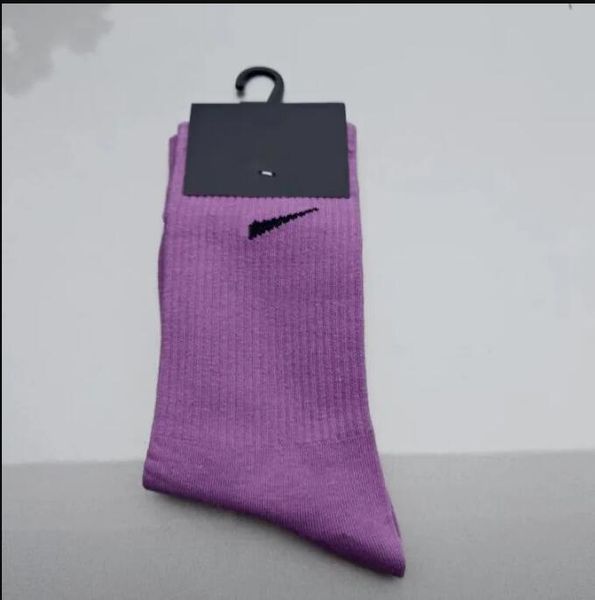 mens socks women cotton all-match classic ankle letter breathable black and white football basketball sports sock wholesale uniform size chr
mens socks women cotton all-match classic ankle letter breathable black and white football basketball sports sock wholesale uniform size chr