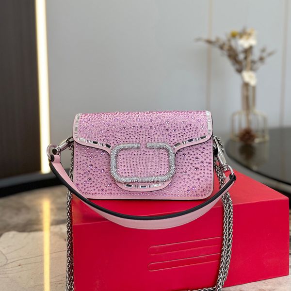 ladies handbag shoulder crossbody bag baguette bags leather edging diamond decoration detachable chain cowhide diamond letter high quality
ladies handbag shoulder crossbody bag baguette bags leather edging diamond decoration detachable chain cowhide diamond letter high quality