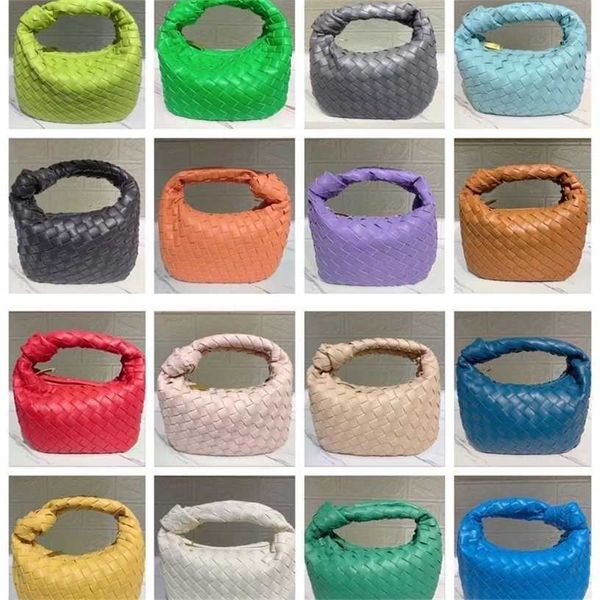venetas designer venetas bottegas bags handbags bottegas knotted crescent moon womens dumpling highgrade cowhorn solid color hand woven h 18
venetas designer venetas bottegas bags handbags bottegas knotted crescent moon womens dumpling highgrade cowhorn solid color hand woven h 18