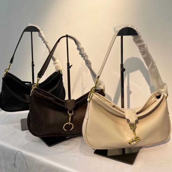 women's mius bags brand designer shoulder bags 2023 fashion texture underarm bag cowhide crossbody bag ringer gold braid chain messenge
women's mius bags brand designer shoulder bags 2023 fashion texture underarm bag cowhide crossbody bag ringer gold braid chain messenge