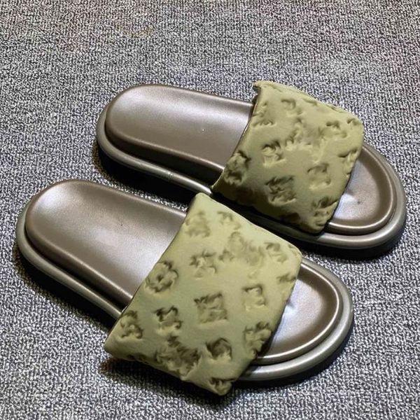 women designer slippers transparent pvc jelly lady letter printed luxury summer sandals comfortable flip flops size 35-42 385p, Black
women designer slippers transparent pvc jelly lady letter printed luxury summer sandals comfortable flip flops size 35-42 385p, Black