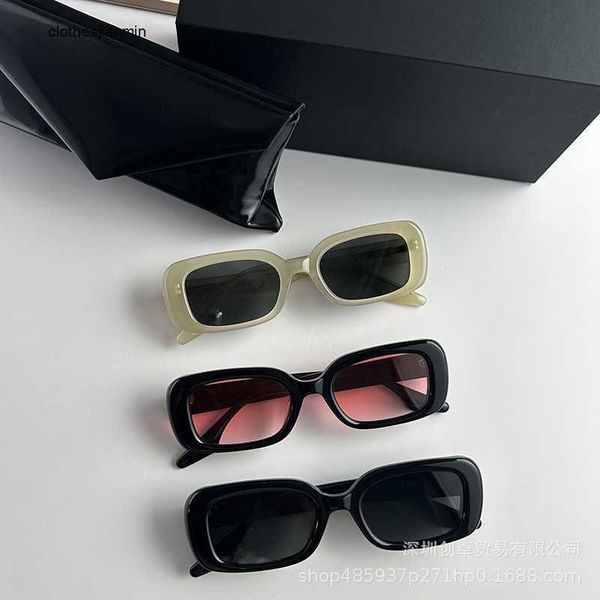 2023 luxury fashion sunglasses factory% 80 retail high grade sunglass for women high-end feel same model internet red milk white board ins, White;black
2023 luxury fashion sunglasses factory% 80 retail high grade sunglass for women high-end feel same model internet red milk white board ins, White;black