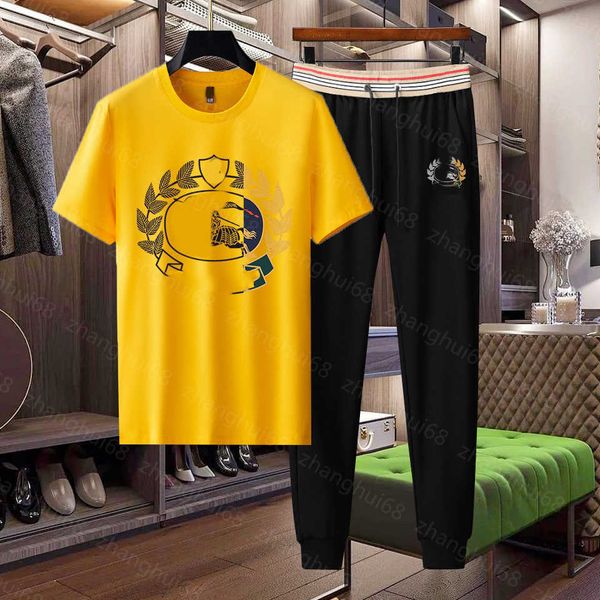 23ss mens designer tracksuit mens tracksuit round neck pure cotton color matching war horse logo print short sleeve t-shirt elastic waist tr, Gray
23ss mens designer tracksuit mens tracksuit round neck pure cotton color matching war horse logo print short sleeve t-shirt elastic waist tr, Gray