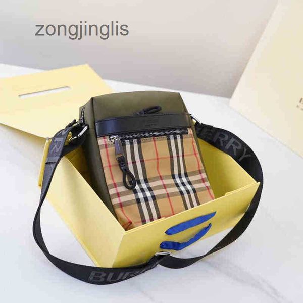 ladies burbrerys r bag classic checked letter printed single classic mens messenger splicing contrast waist nylon canvas shoulder bags 1p05
ladies burbrerys r bag classic checked letter printed single classic mens messenger splicing contrast waist nylon canvas shoulder bags 1p05