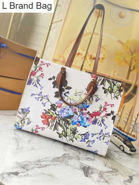 l brand bag women tote bag onthego gm m21233 fall winter pringting flowers motif carryall long leather shoulder bags designer on the go larg, Black
l brand bag women tote bag onthego gm m21233 fall winter pringting flowers motif carryall long leather shoulder bags designer on the go larg, Black