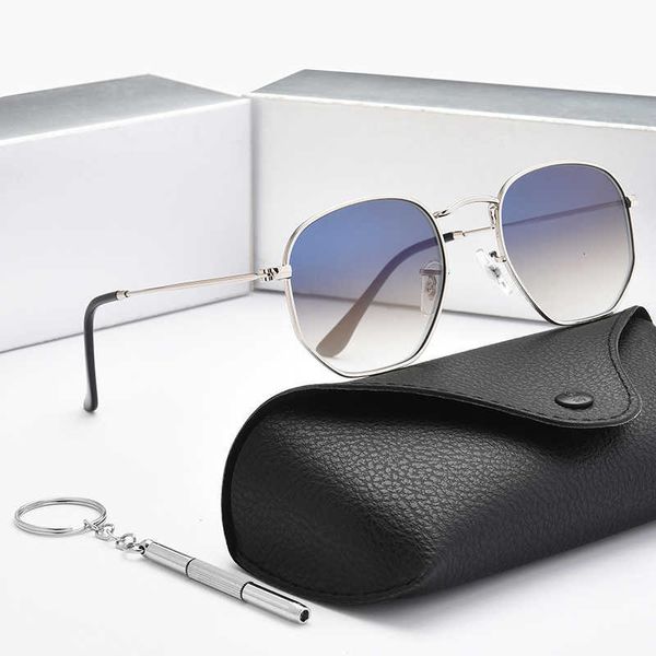 sunglasses designer luxury summer brand eyewear fashion outdoor sports classic driving various style with box new polarized women alloy meta, White;black
sunglasses designer luxury summer brand eyewear fashion outdoor sports classic driving various style with box new polarized women alloy meta, White;black