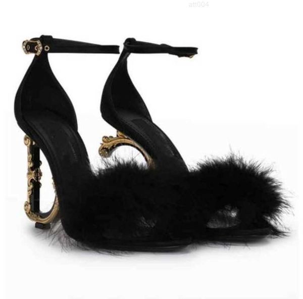 luxury keira sandals shoes women barocco-heel black feather ankle-strap calfskin baroquel heels party wedding dress pumps eu35-43 with box d
luxury keira sandals shoes women barocco-heel black feather ankle-strap calfskin baroquel heels party wedding dress pumps eu35-43 with box d