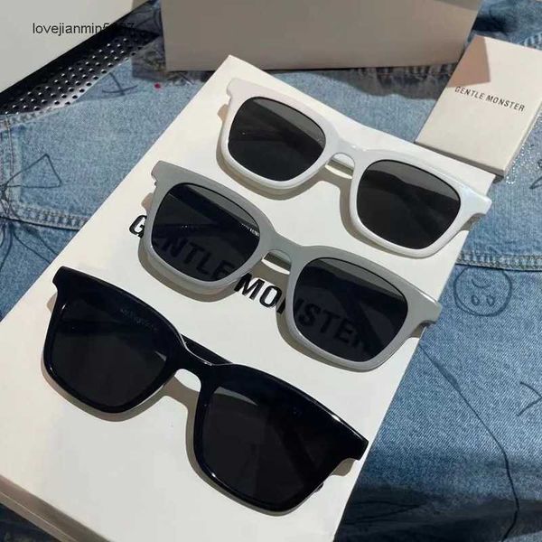 2023fashion sunglasses 55% retail2023 new gm co branded mmm006 sunglass same round frame stereo high edition for women, White;black
2023fashion sunglasses 55% retail2023 new gm co branded mmm006 sunglass same round frame stereo high edition for women, White;black