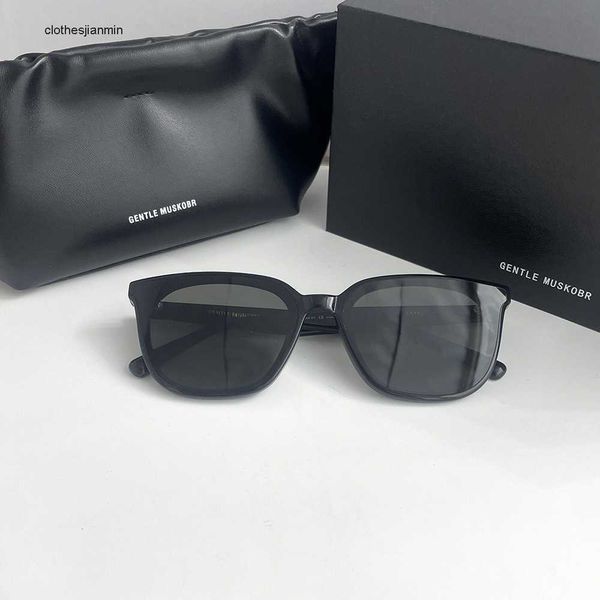 2023 luxury fashion sunglasses factory% 80 retail new gm sunglass women advanced sense tam glass versatile for men and uv plate, White;black
2023 luxury fashion sunglasses factory% 80 retail new gm sunglass women advanced sense tam glass versatile for men and uv plate, White;black